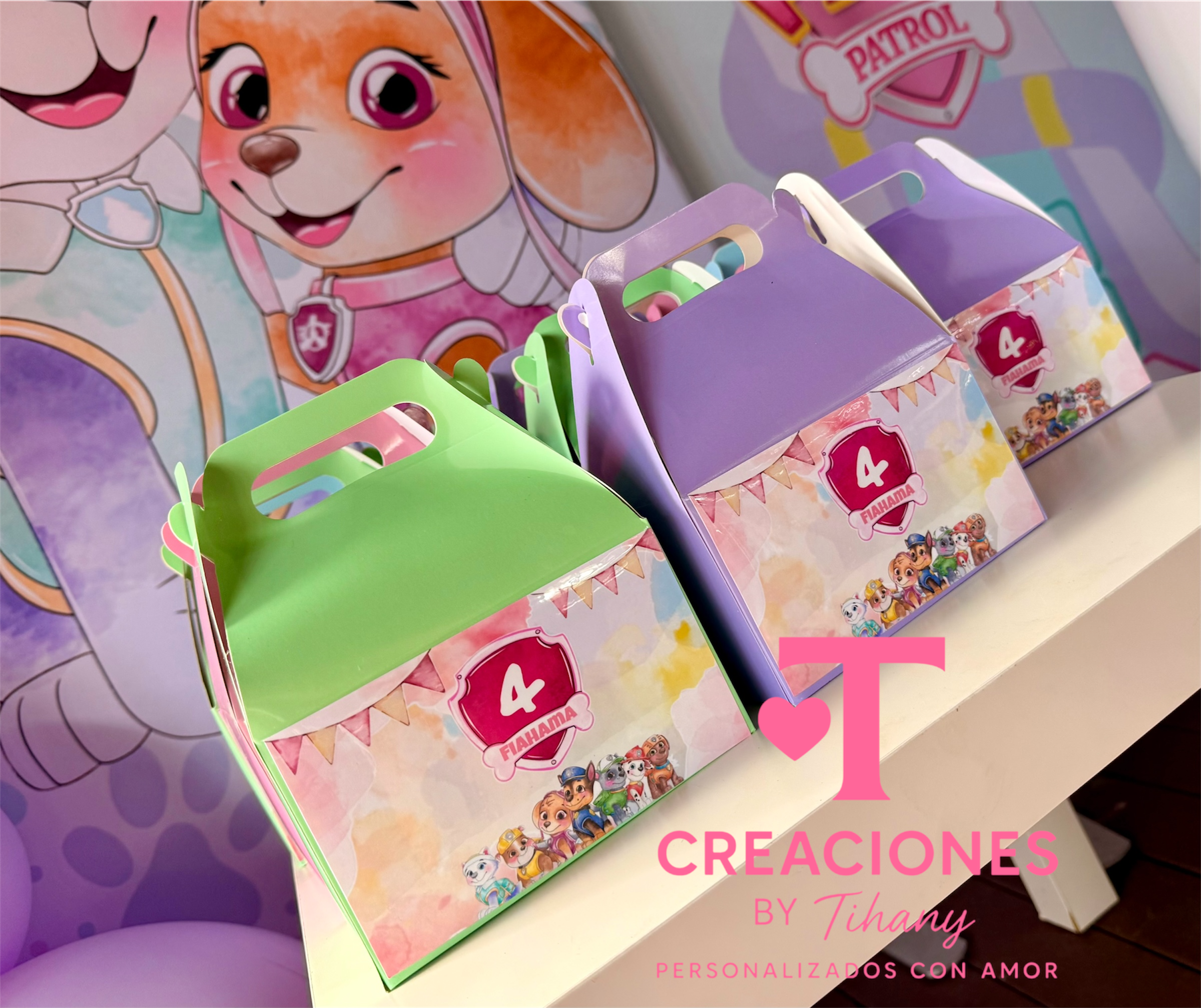Cajita Personalizada (Sticker) – Paquete de 12