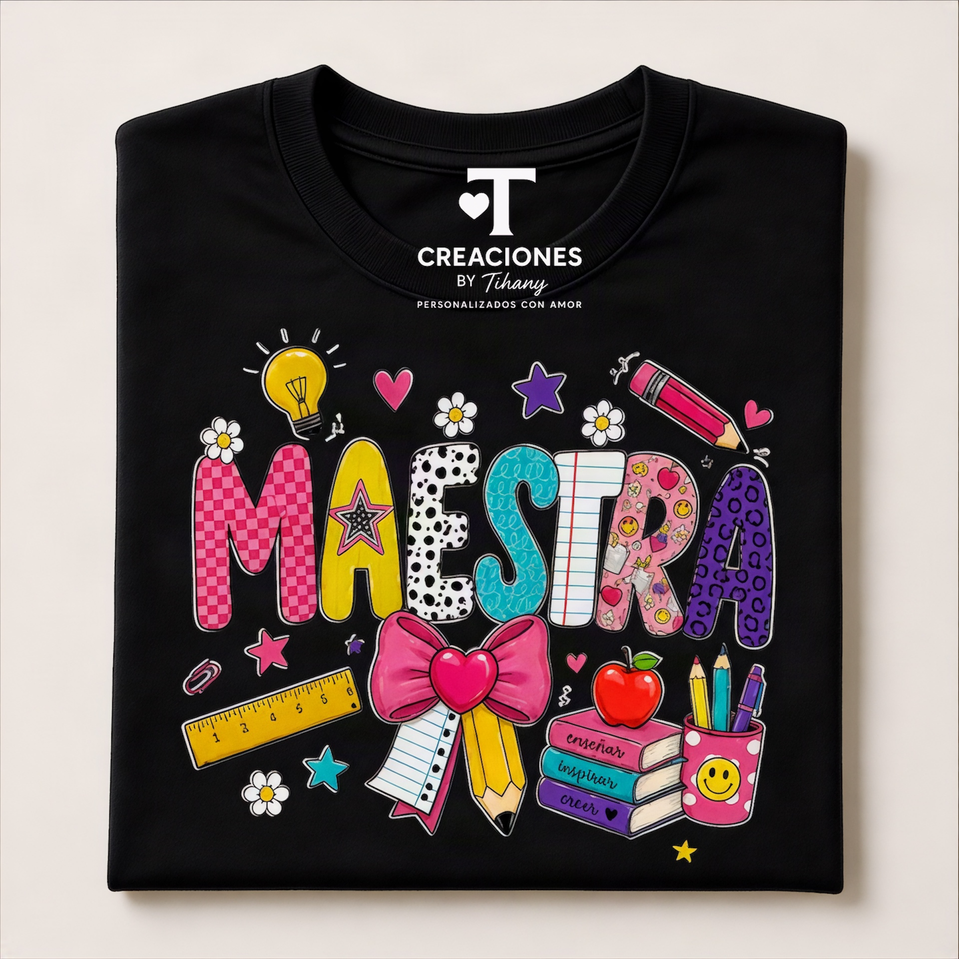 Camisa Maestra – Diseño Escolar Colorido